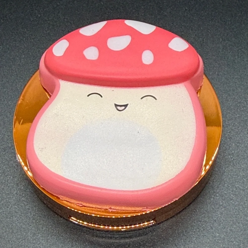 Squishmallows Mushroom Cosmetic - Picture 7 of 10
